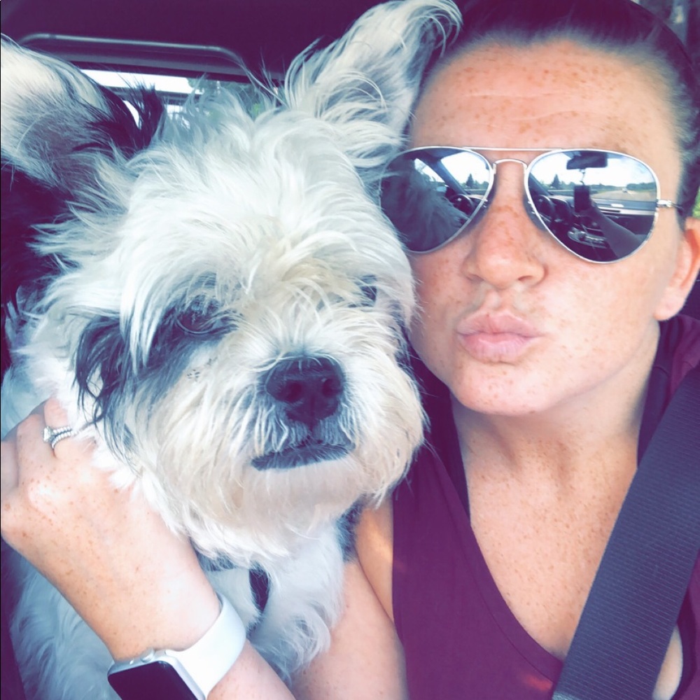 Meet your Posher, Jessica